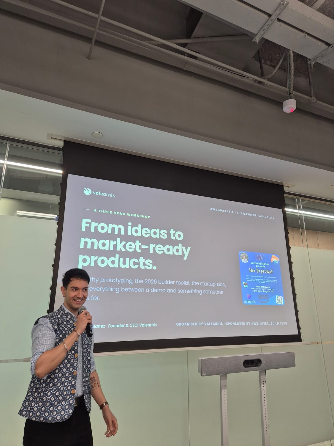 Samreid Manez presenting From ideas to market-ready products at AWS Malaysia, Kuala Lumpur